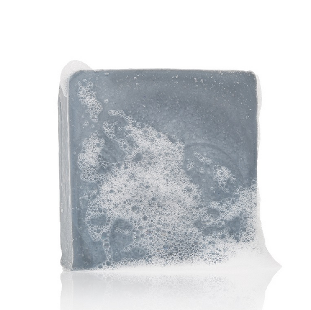 block 001 ∴ cleanse + strengthen - Naturseife mit Kokosnuss-Kohle & Zedernöl