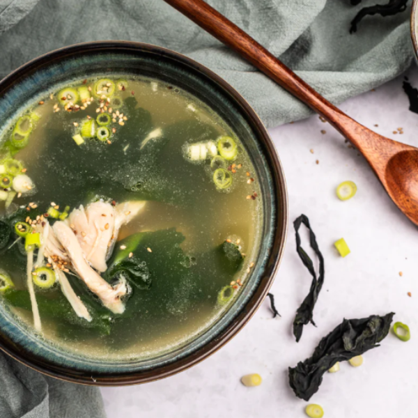 Koreanische Bio-Seetangsuppe Huhn von Arang