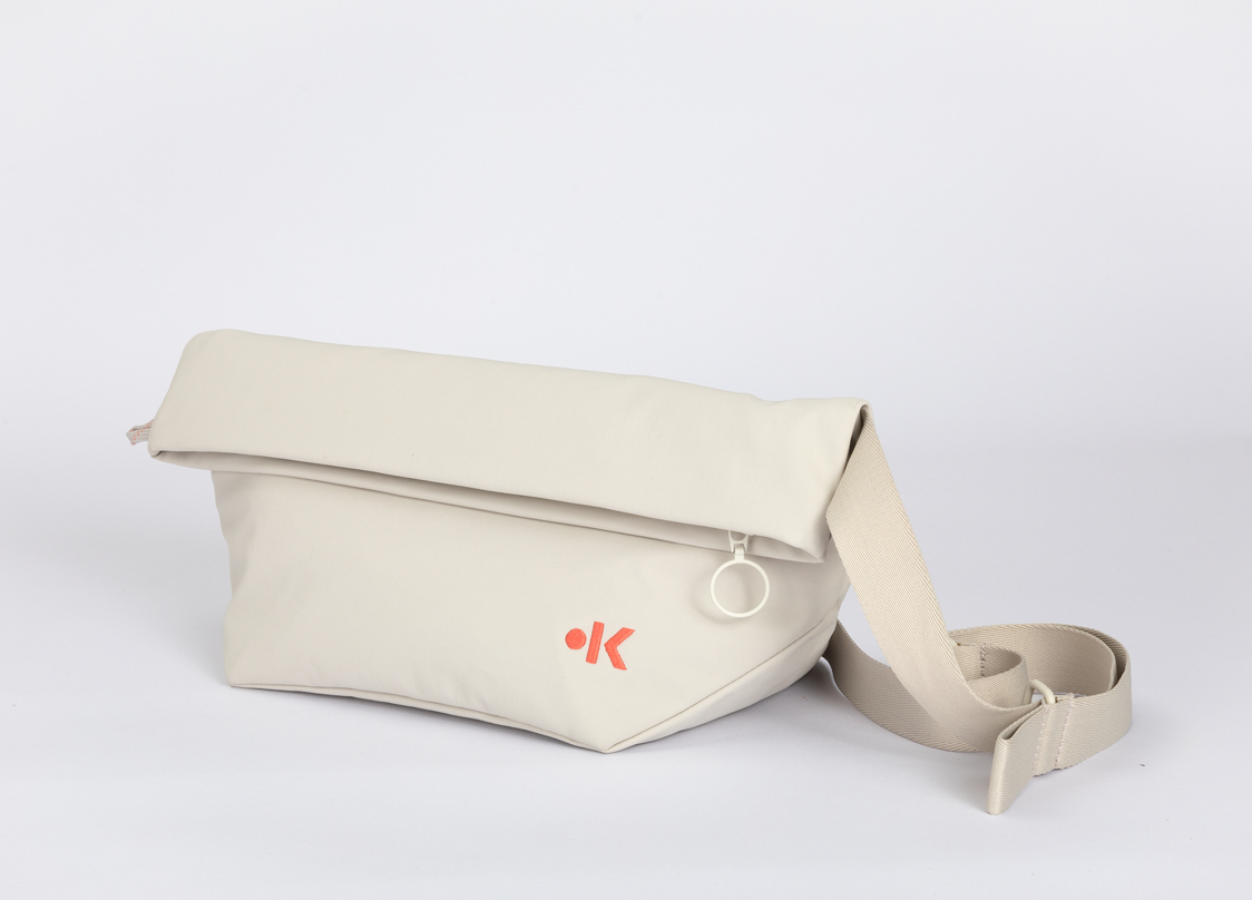 TAAVI SLING BAG - Birch TAAVI SLING BAG - Birch