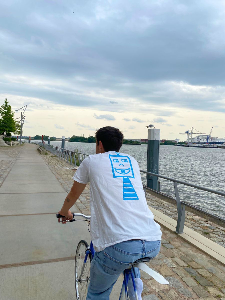 Viva con Agua T-Shirt by Tom Böttcher ungefärbt