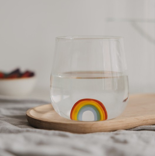 NaHH_Photocredits-Jennifer_Eulenschnitt_Regenbogenglas-2