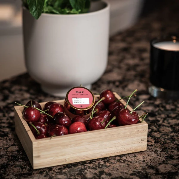 MAE – Lippenpeeling Pink Cherry