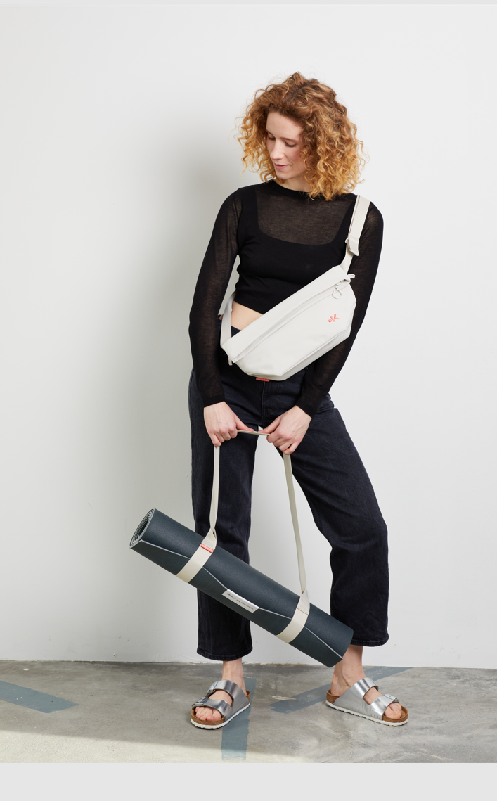 TAAVI SLING BAG - Birch TAAVI SLING BAG - Birch